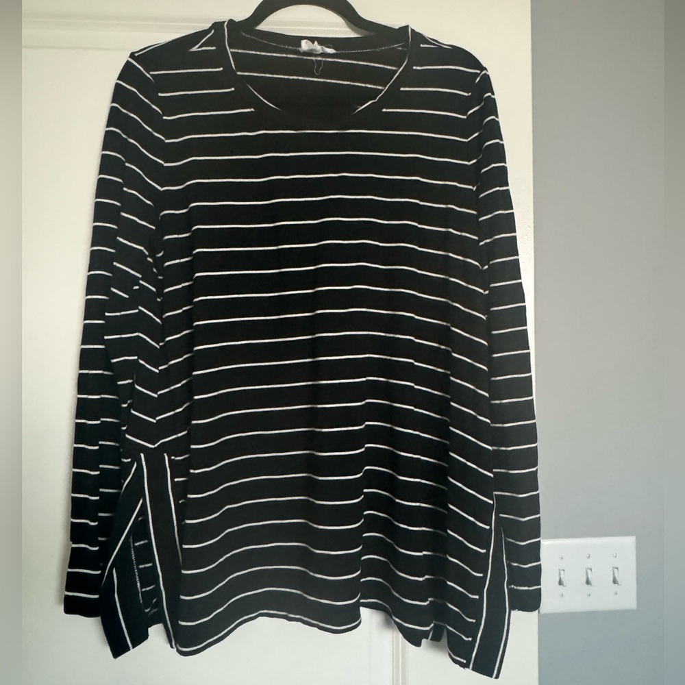 Women’s Loft L Top